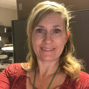 Meet your Posher, Michele